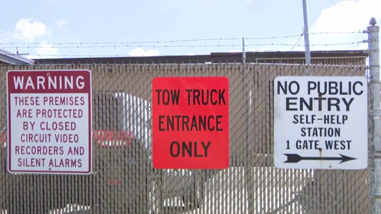 Milwaukee unpaid parking ticket towing enforcement