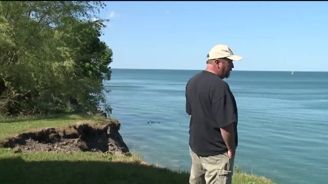Meeting set for residents in Racine, Kenosha Counties that need "urgent" help with bluff erosion issues