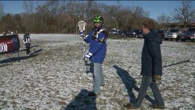 Chip gears up, learns to pass and catch