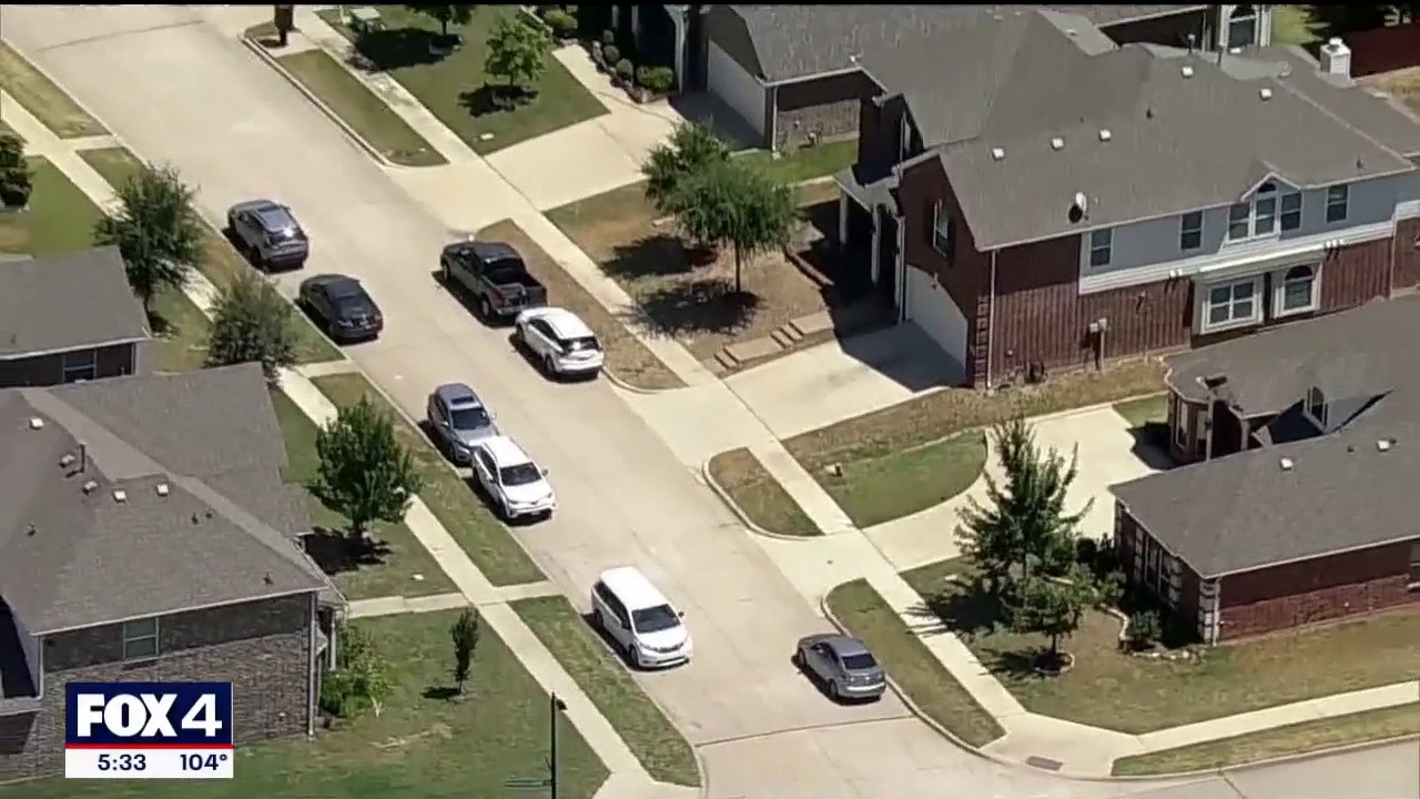 Child dies after being left in hot car in Garland