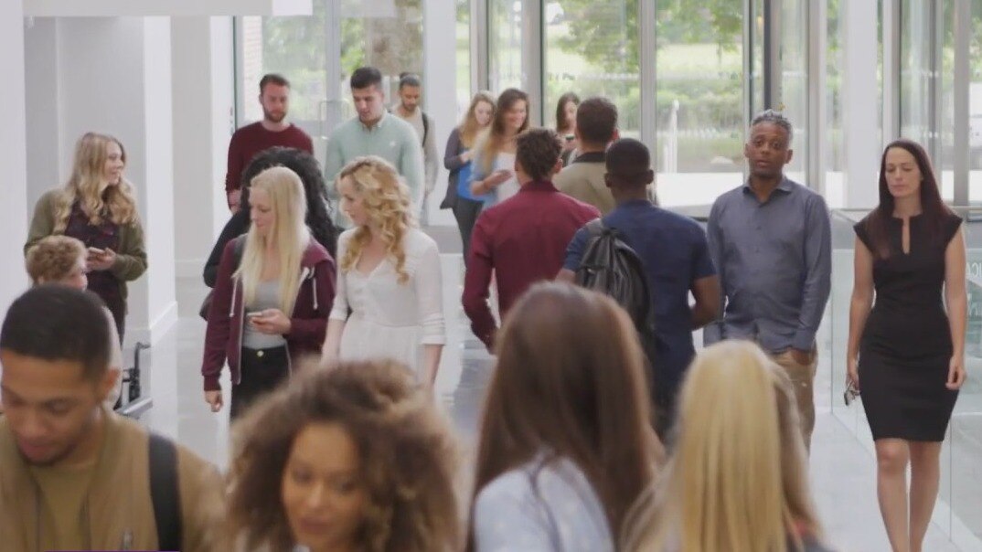 Should internships be paid or unpaid