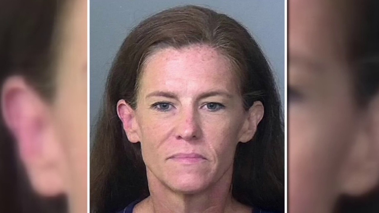 Public defender accused of theft