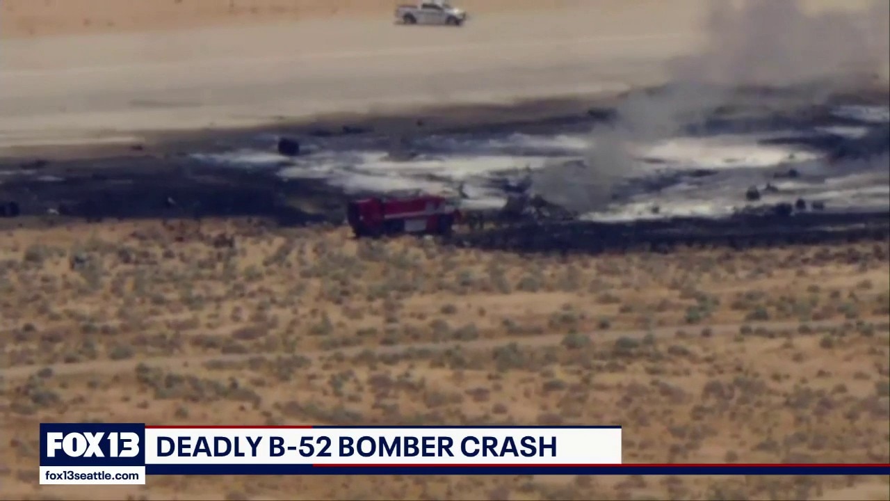 Boeing workers among 8 dead in B-52 crash