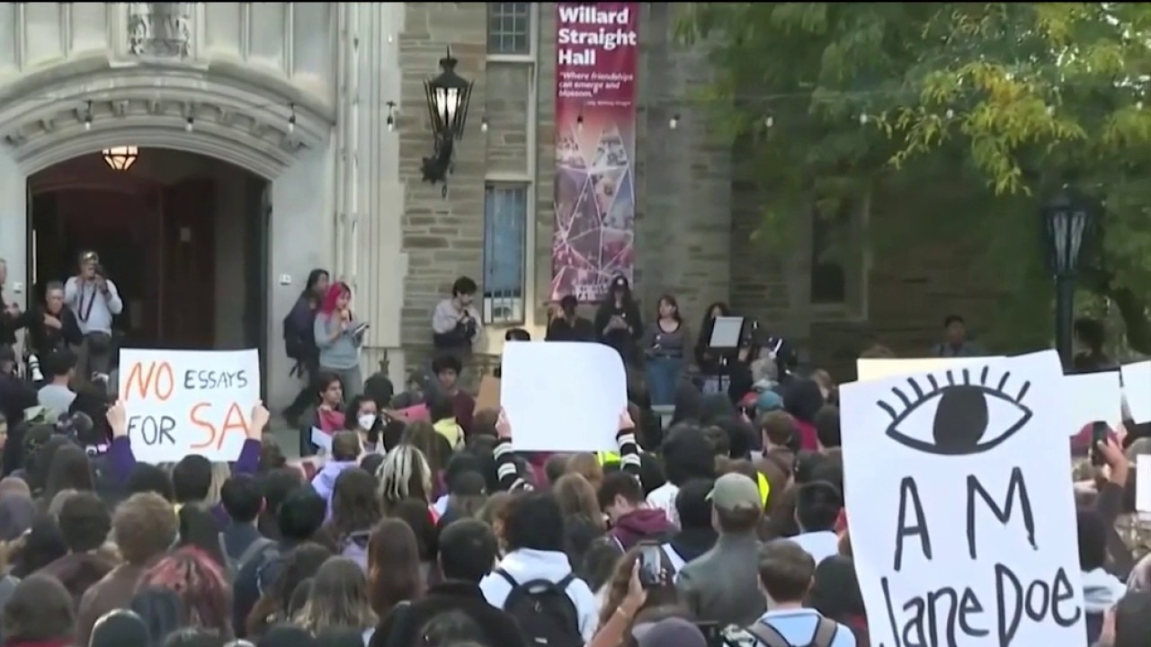 Students protest Cornell's response to gang rape complaint