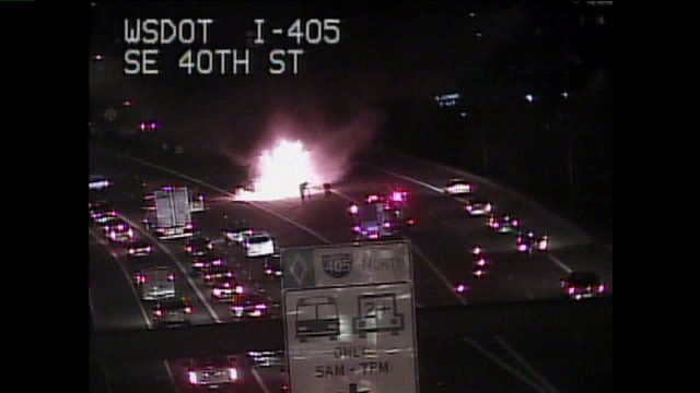 Bus fire on I-405 clogs traffic