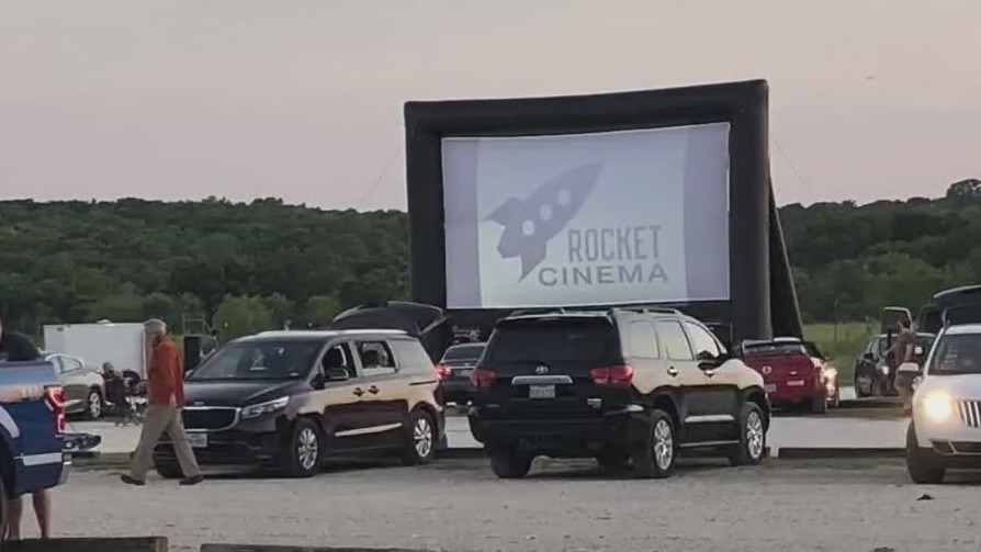 Austin’s ‘Rocket Cinema’ plans socially-distanced Valentine’s Day screenings