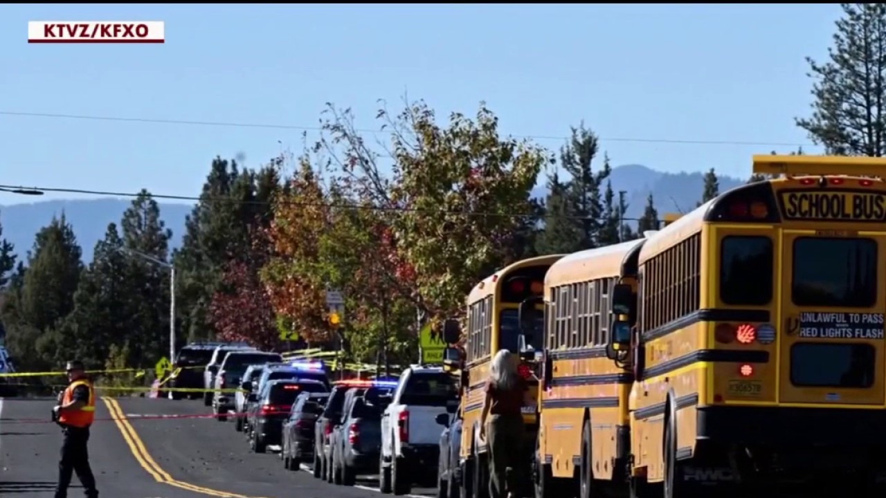 Three children and teacher killed in Oregon school shooting