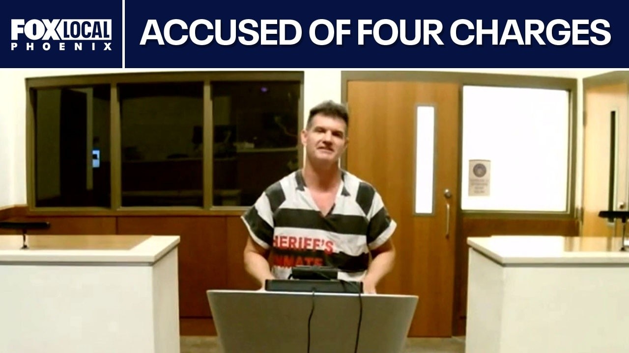 Mesa attorney accused of felony charges after voyeurism arrest