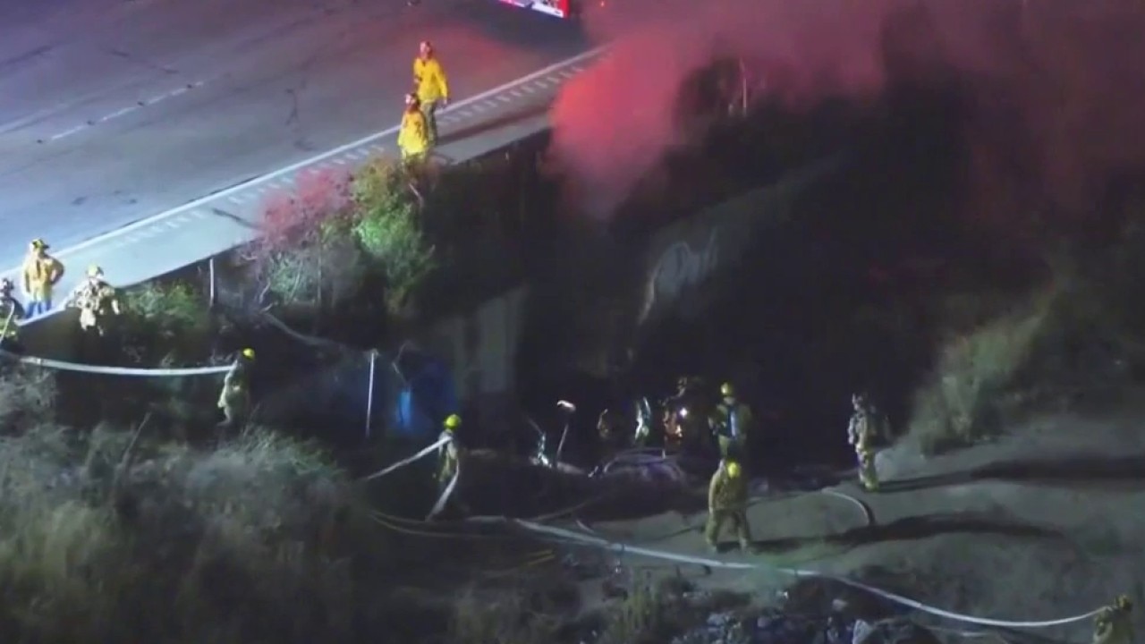 Tunnel fire closes 110 Freeway in Wilmington