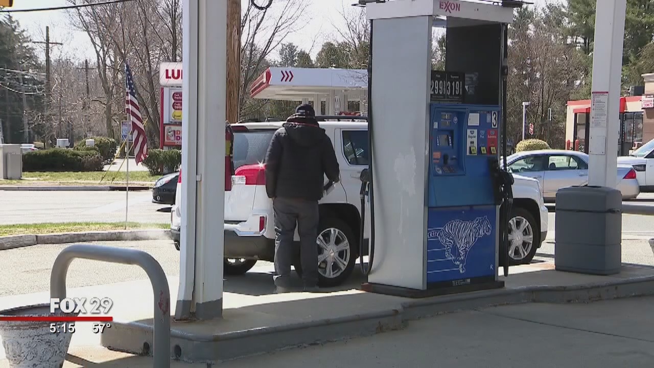 Bluesleuth device combats credit card skimmers found in gas pumps