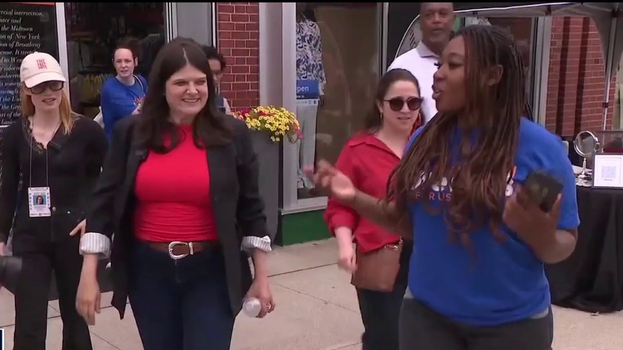 Rep. Stevens campaigns in Detroit ahead of Michigan primary election