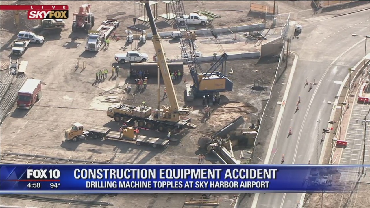 Drilling rig collapses near Phoenix Sky Harbor Airport