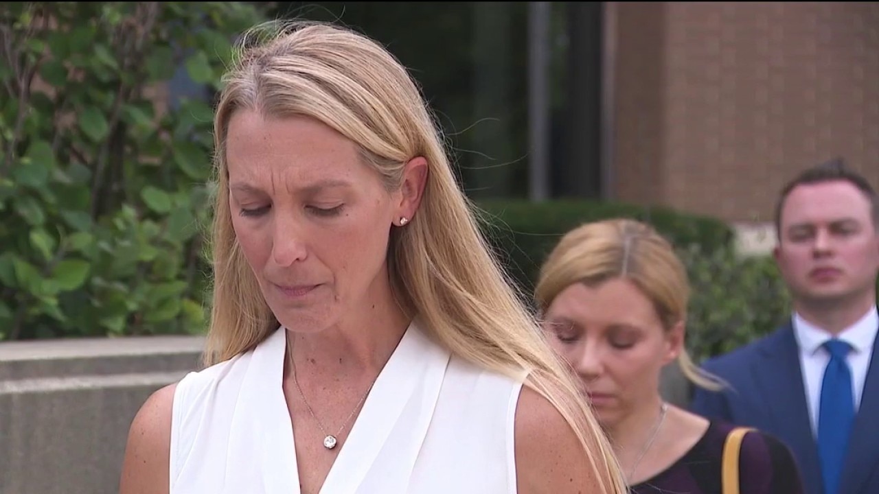 Illinois chiropractor accused of secretly recording 180+ patients pleads guilty