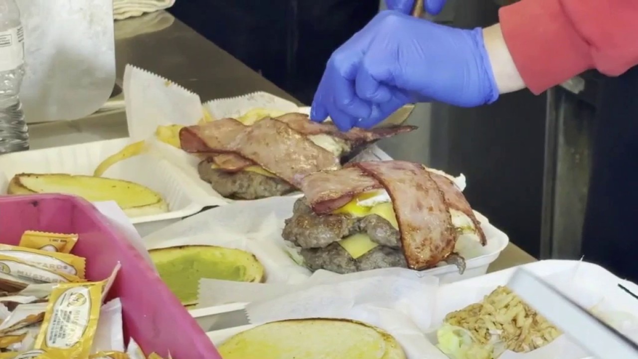 Milwaukee food truck hours restriction