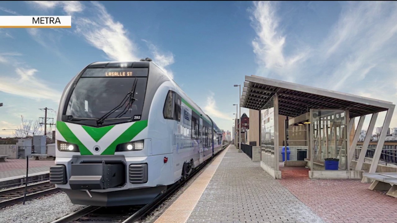 Metra’s first battery-powered train arrives in Chicago for public viewing