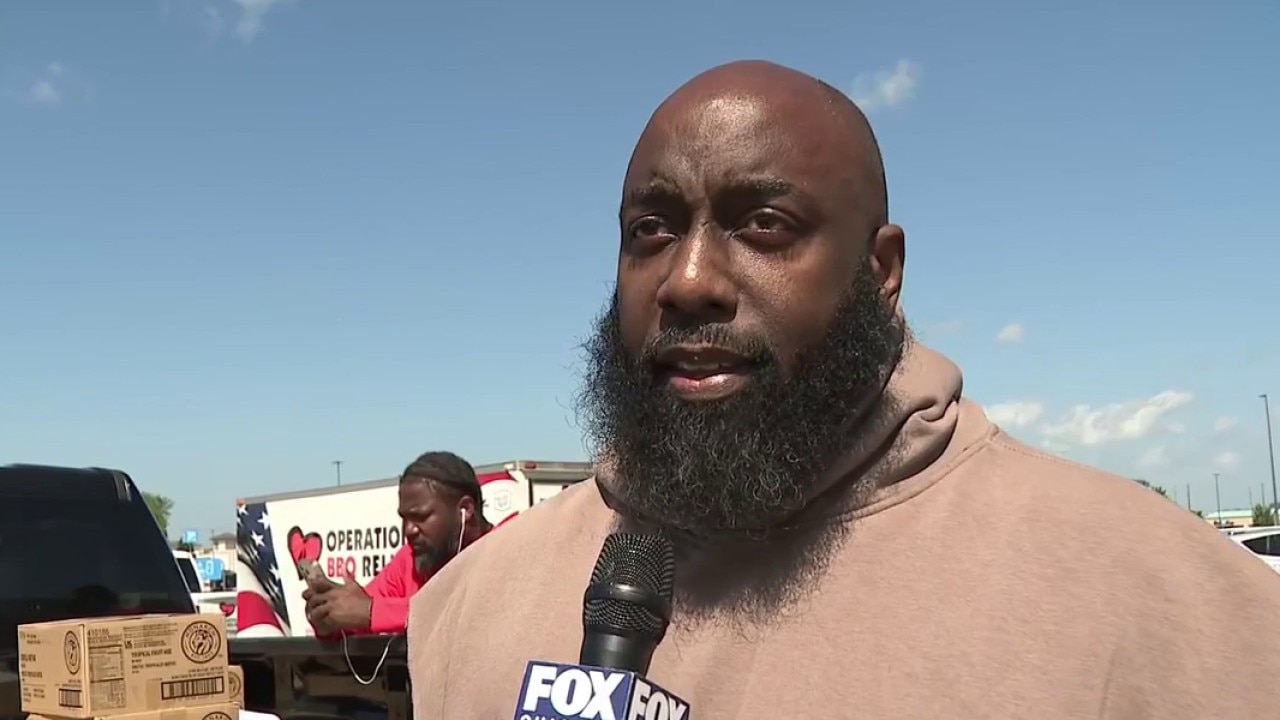 Houston rapper Trae tha Truth brings food, supplies and hope to storm-hit Indiana