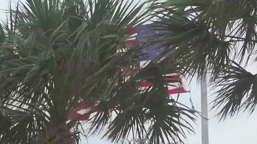 Florida's west coast braces for Idalia