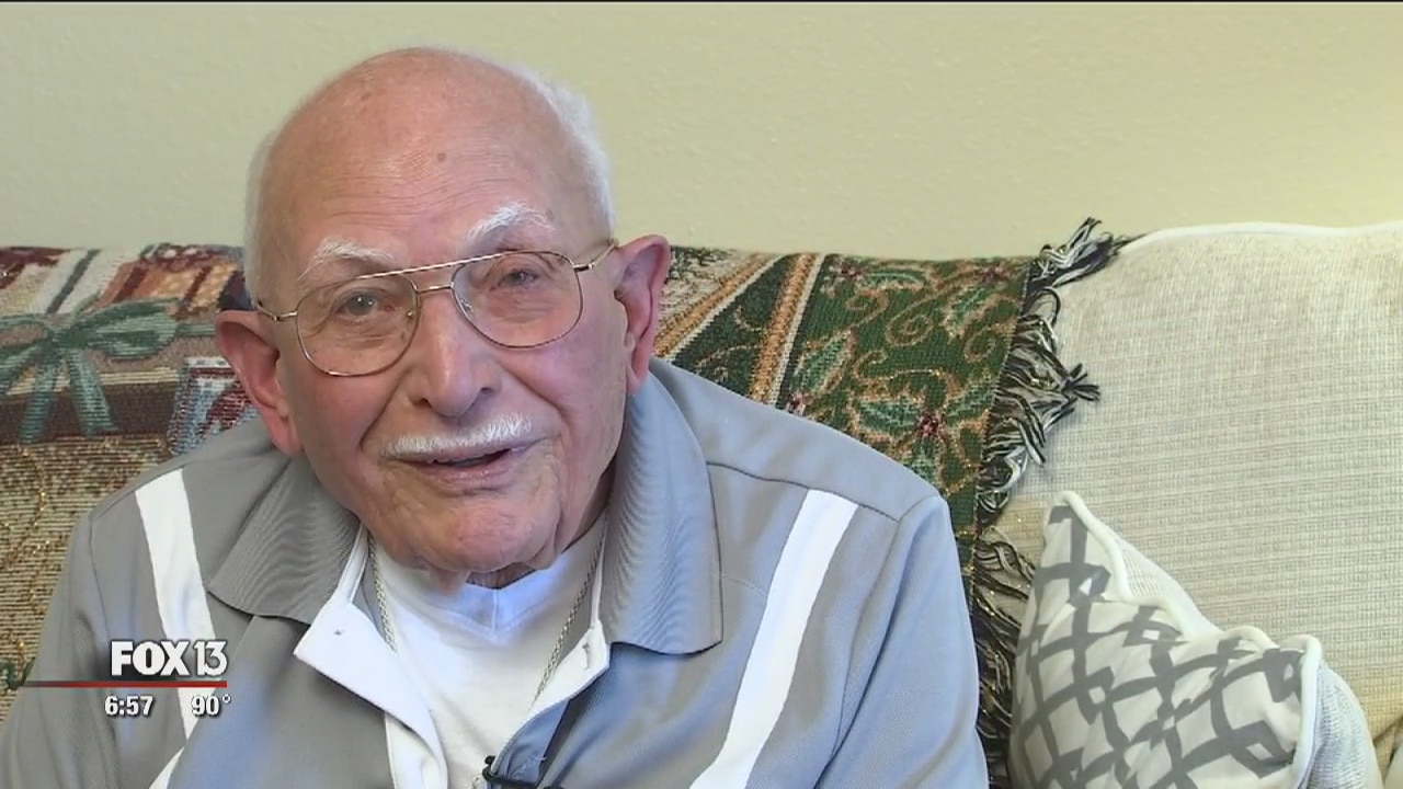 WWII vet volunteers 4 days a week at VA
