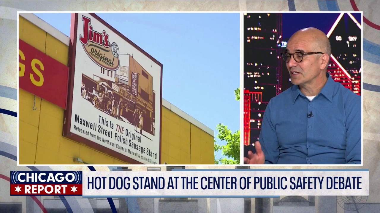 Jim's Original Hot Dog Stand at center of public safety debate | The Chicago Report