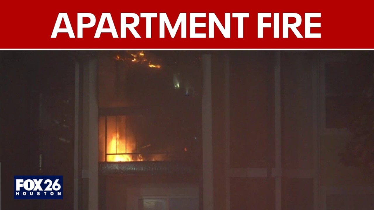 Multiple units damaged in fire at Walnut Creek Apartments in Houston