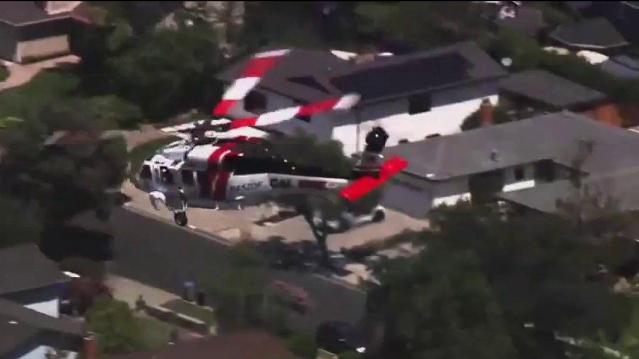 Rescue crews airlift injured hiker