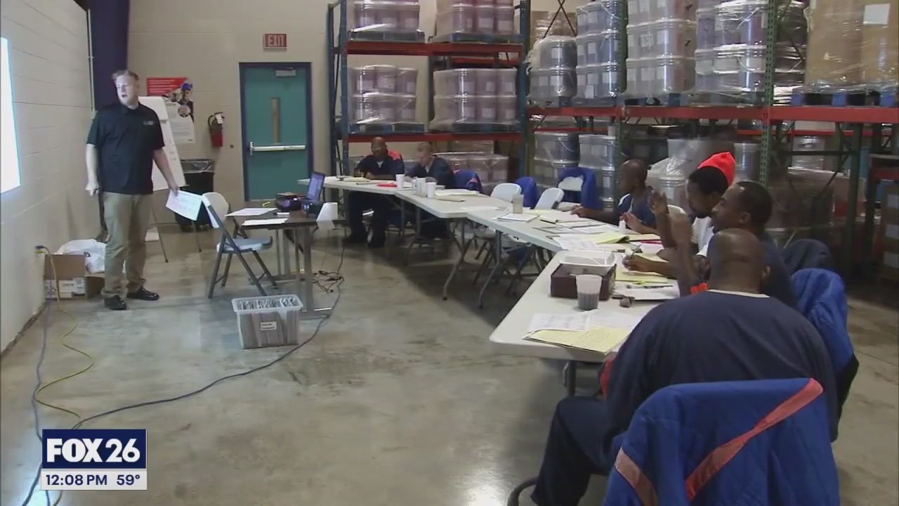 Senator Cornyn introduces legislation to improve workforce re-entry programs