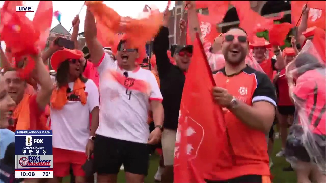 Netherlands fans chant outside Dallas Stadium