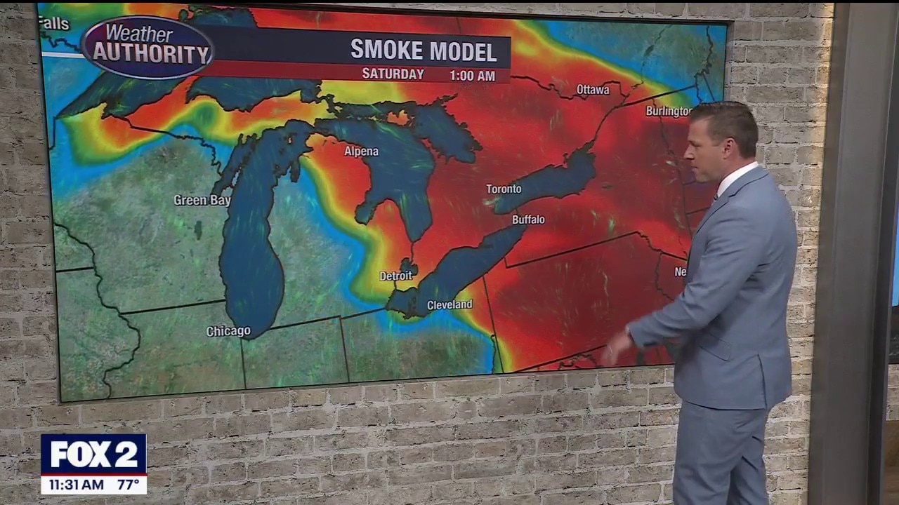 Heavy, dangerous smoke blankets Michigan