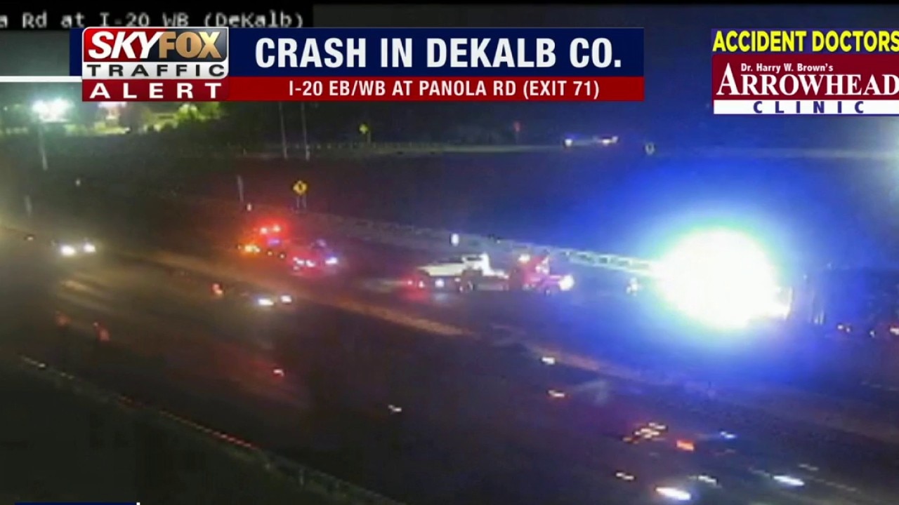 Crash closes lanes of I-20EB in DeKalb Co.