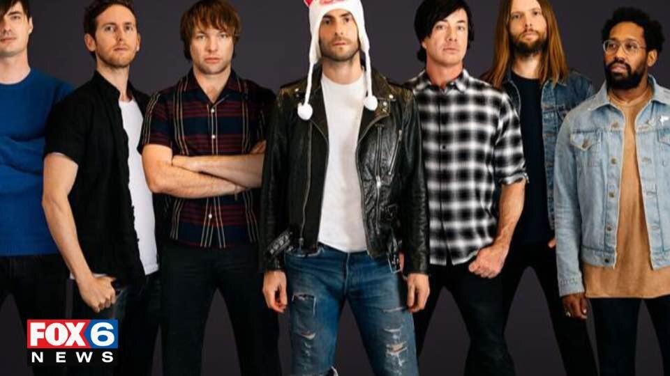 Maroon 5 concert at new Bucks Arena