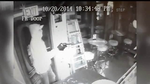 Pizza Restaurant Robbed At Gunpoint