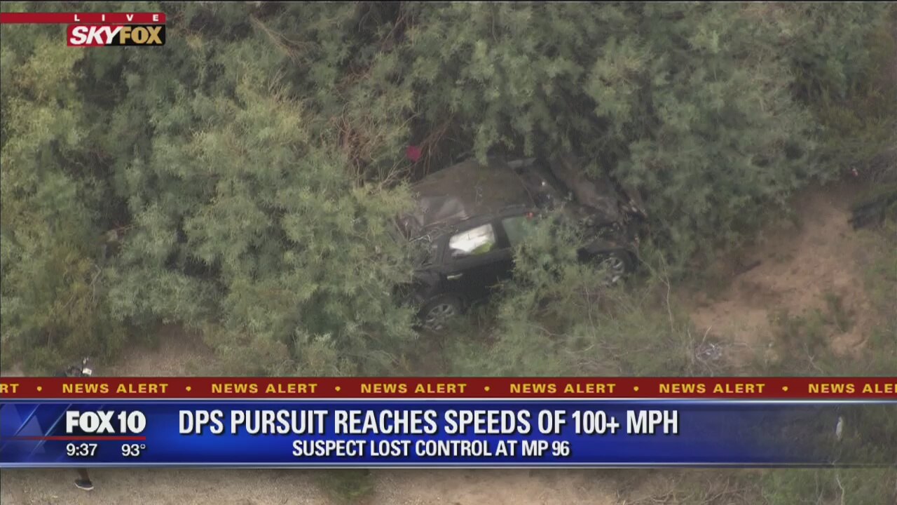 DPS: High-speed chase ends in crash west of Phoenix