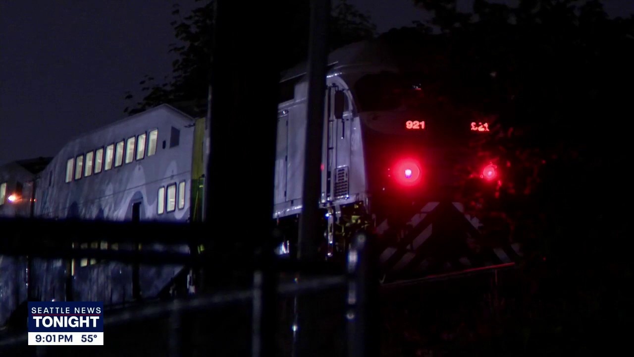 Man struck, killed by Sounder train in Kent