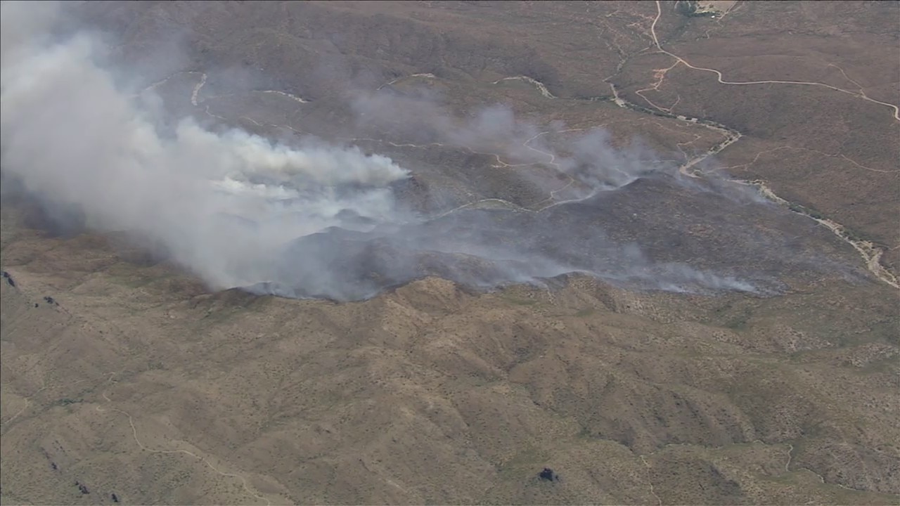 SkyFOX view of Bumble Bee Fire burning near I-17