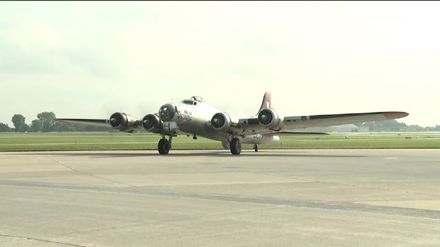 Thrills in the sky in Waukesha! Aerobatic pilots put on a show during "Wings Over Waukesha"