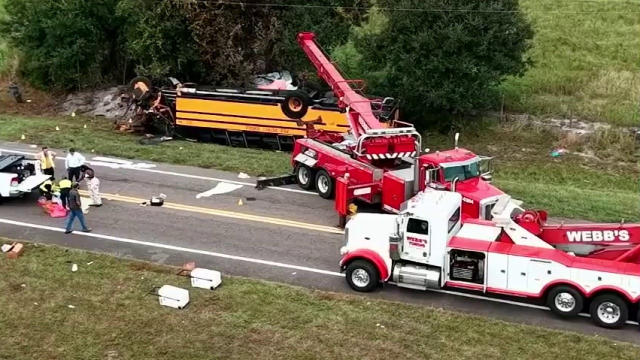 10th grader killed in Florida school bus crash