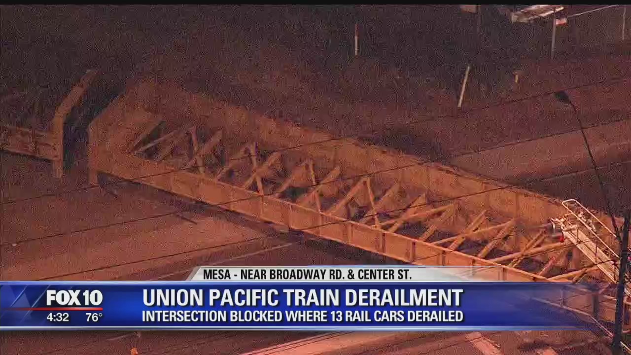 No one injured after Union Pacific train derails in Mesa