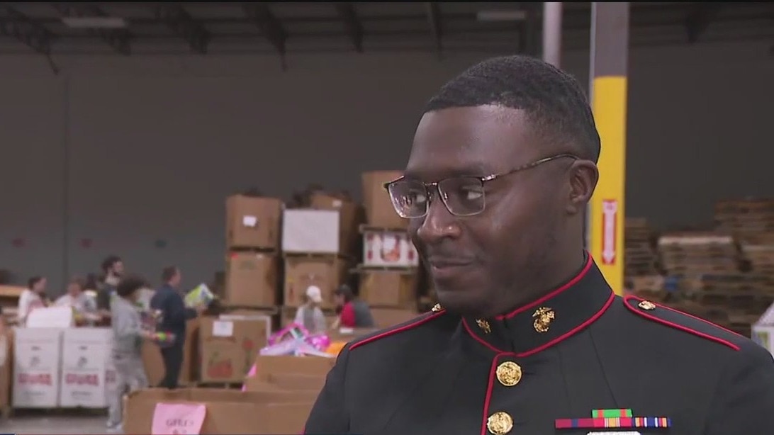 Toys For Tots: Last-minute push for Christmas