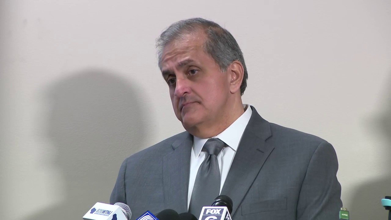 911 delay: Milwaukee leaders provide update