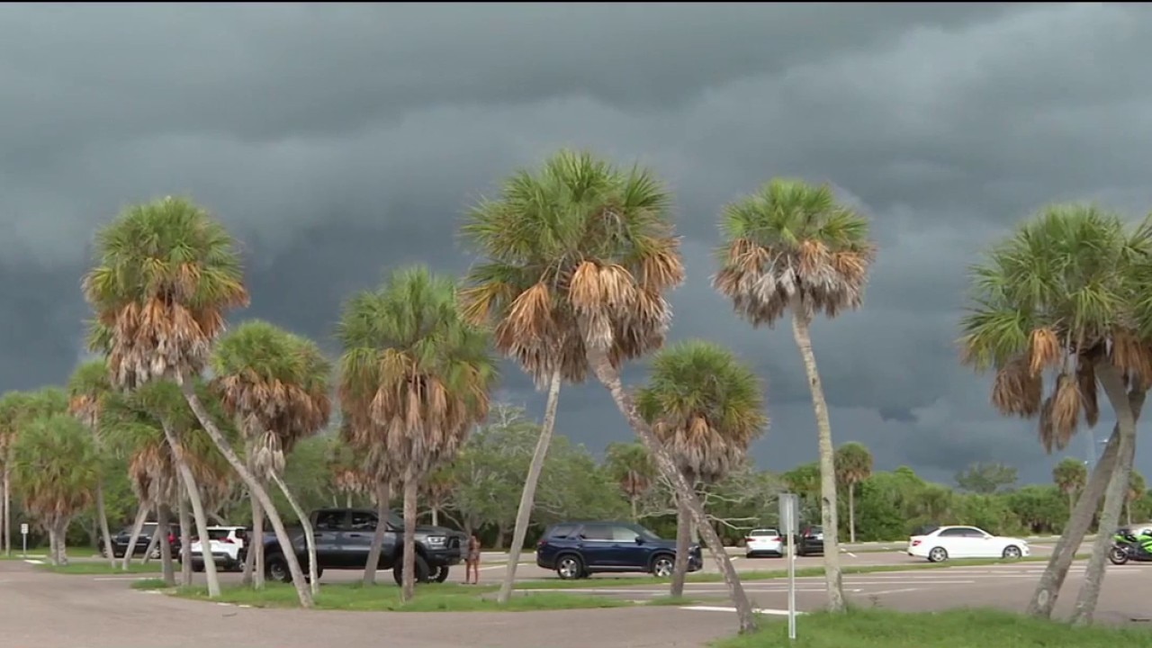 Jet skier dies from lightning strike