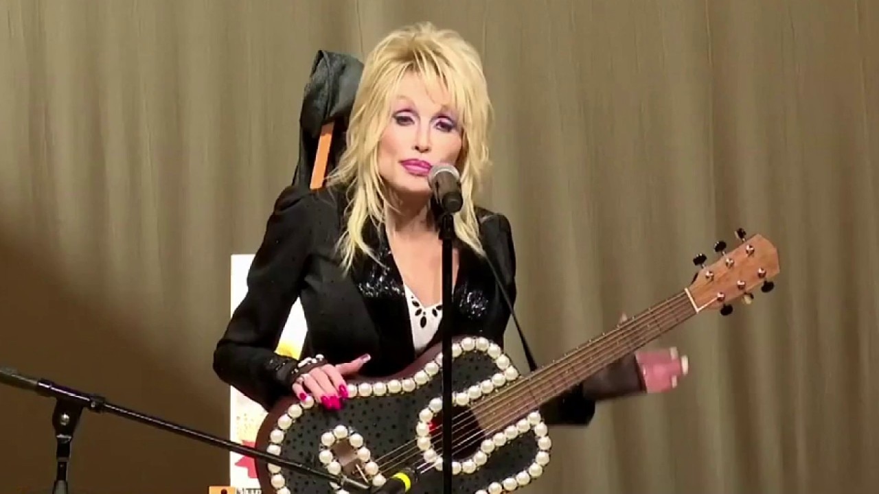 Dolly Parton dead at 80