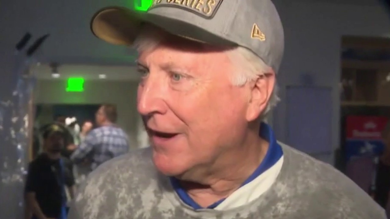 Feds seize Dodgers owner's phone: Report
