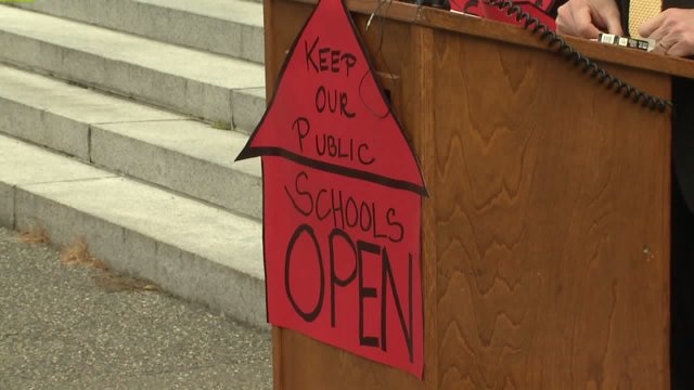 Push to get Legislature to fully fund public schools