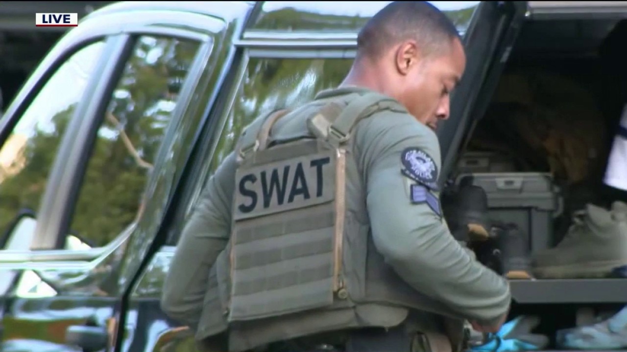 Atlanta police use explosives to end 14-hour standoff