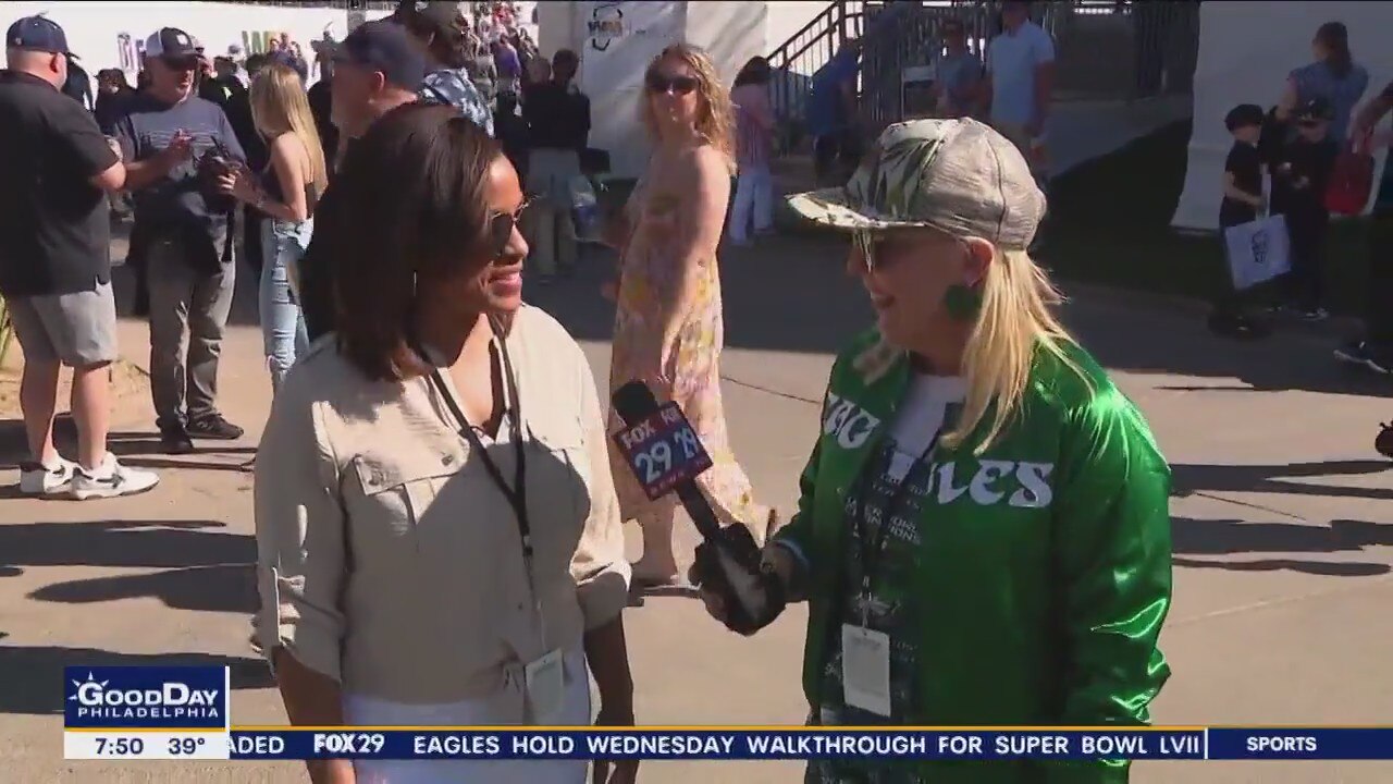 Quirky outfits, fan excitement take center stage at the WM Open in Phoenix