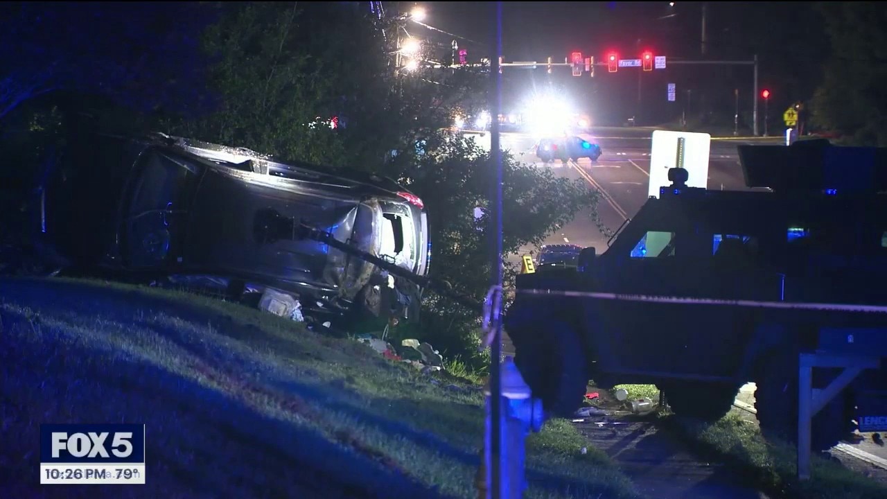 Cobb police shoot, kill driver who opened fire after pursuit