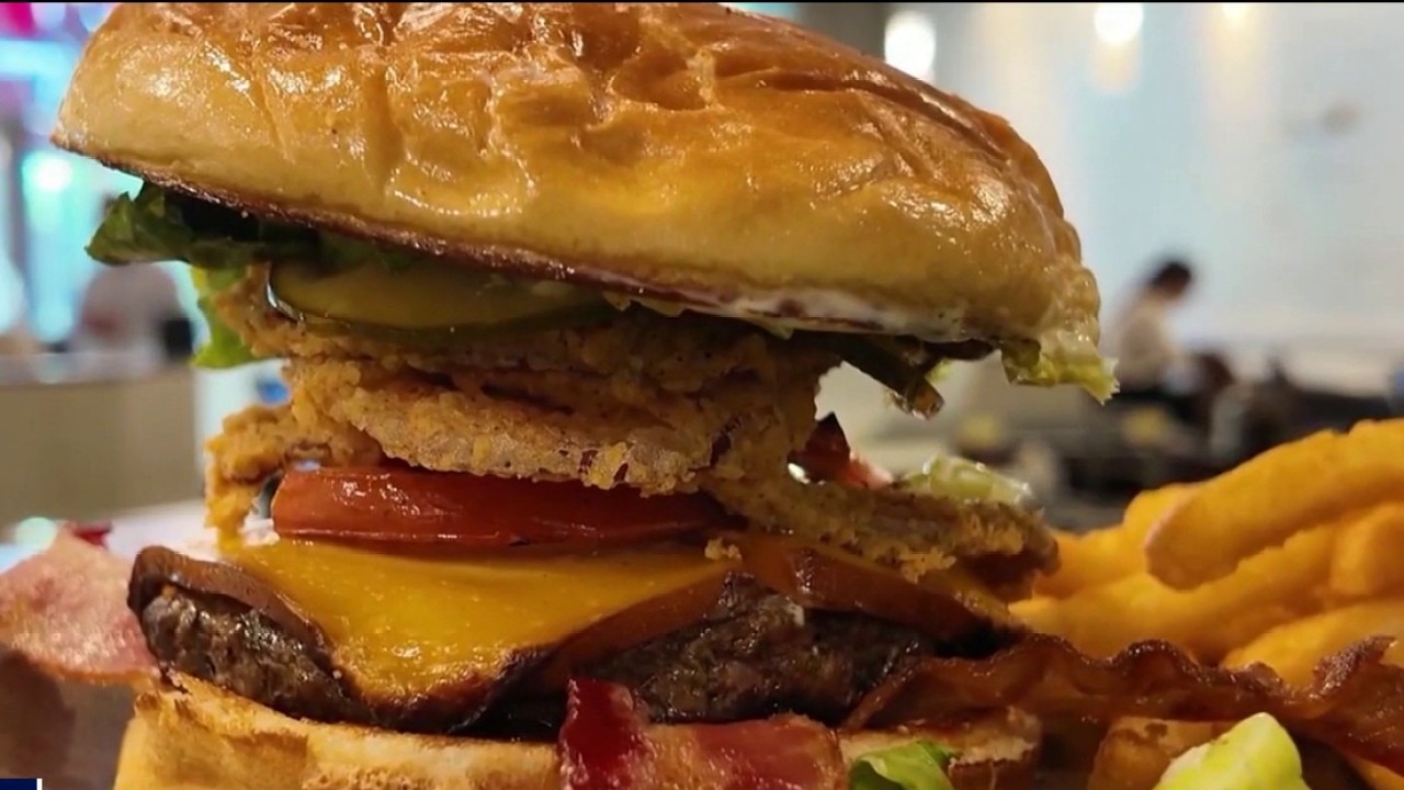 Burgers with Buck: Fresh To Order