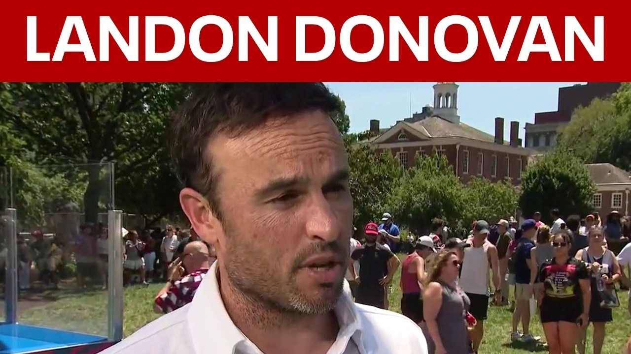 Landon Donovan talks USMNT outside Independence Mall