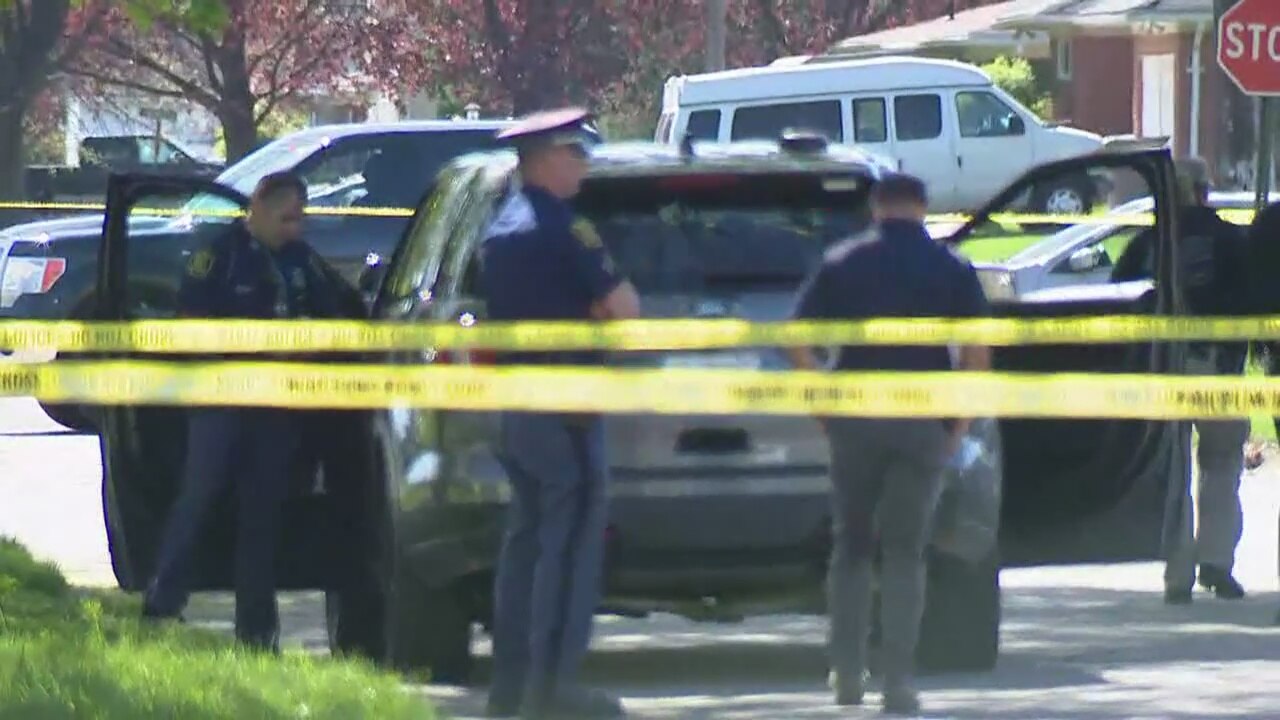 Child found dead in Inkster home, mom missing