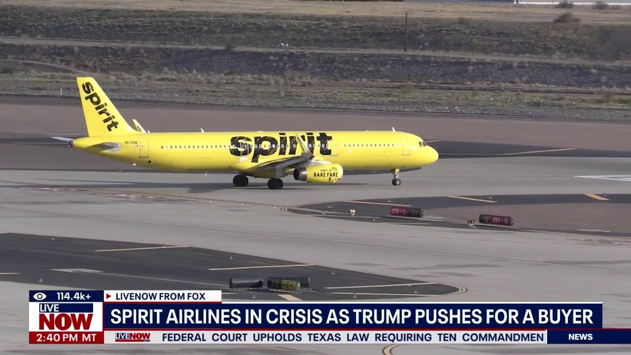 White House weighs $500M Spirit Airlines bailout